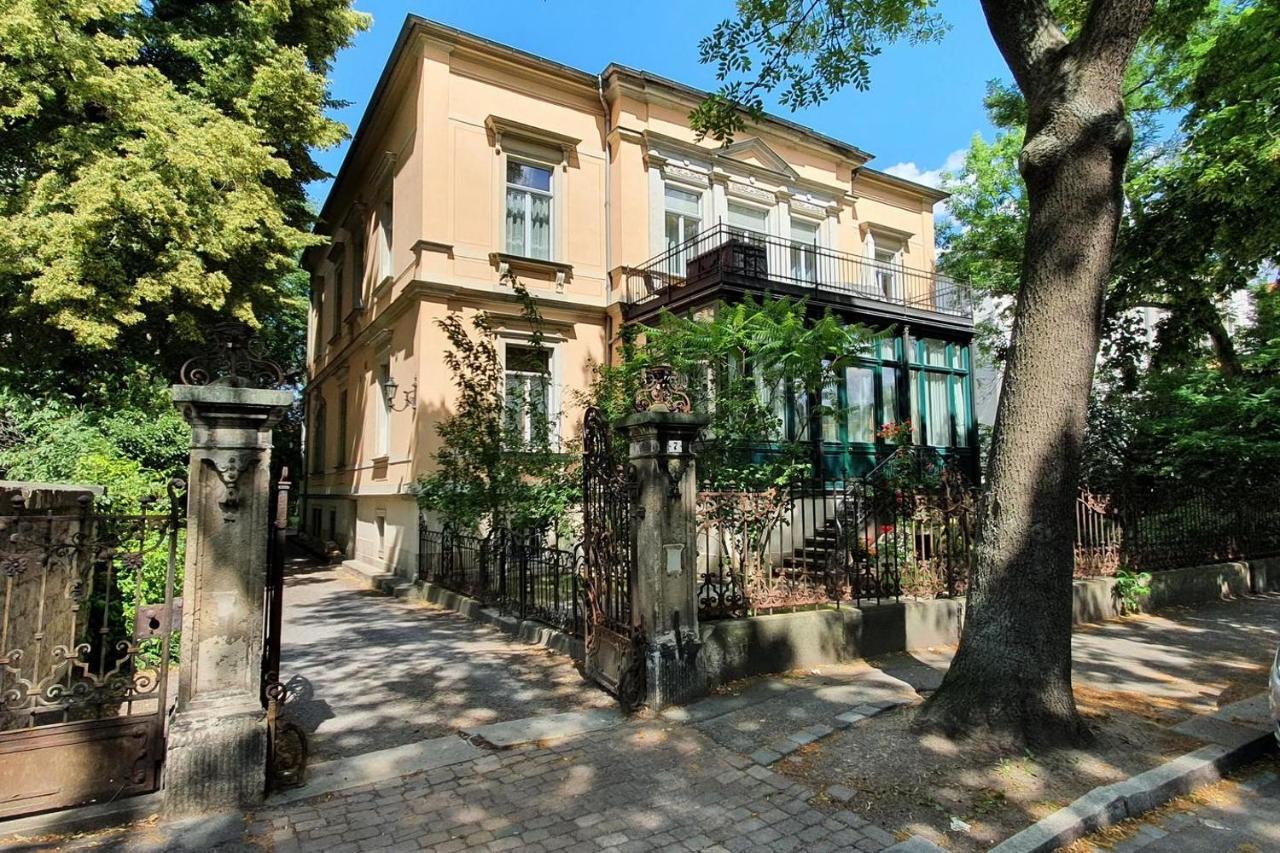 Ferienwohnungen Villa Haniel Paul ドレスデン エクステリア 写真
